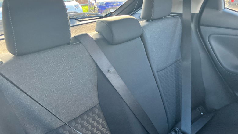 Toyota Yaris 1.5 Hybrid Design 5dr CVT Hybrid Hatchback